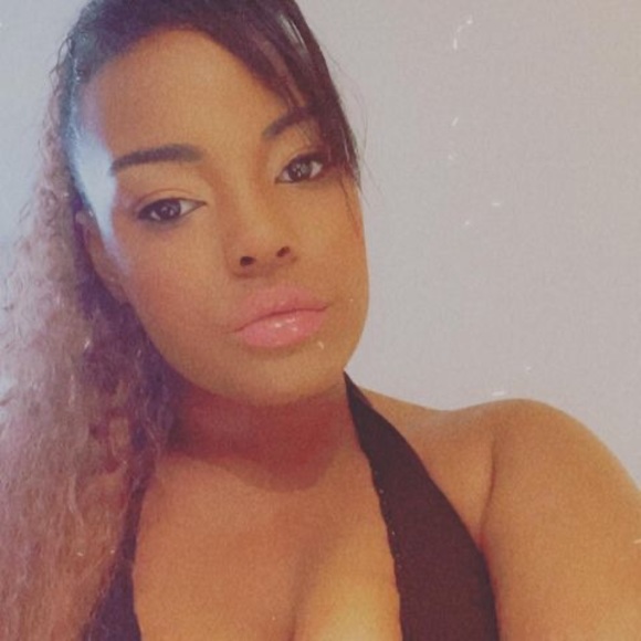 Meet your Posher, Shanica - Picture 1 of 1